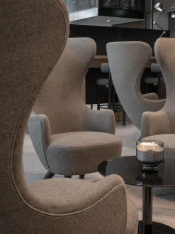 Flash Circle Table