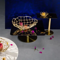 Flash Square Table