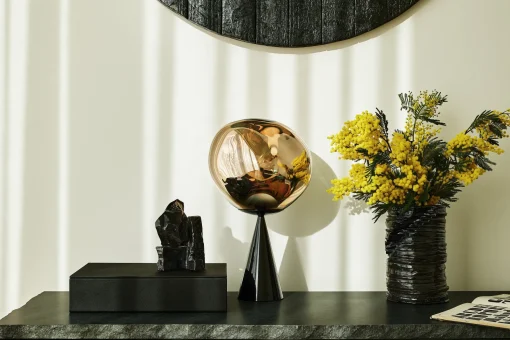 Melt Table Light