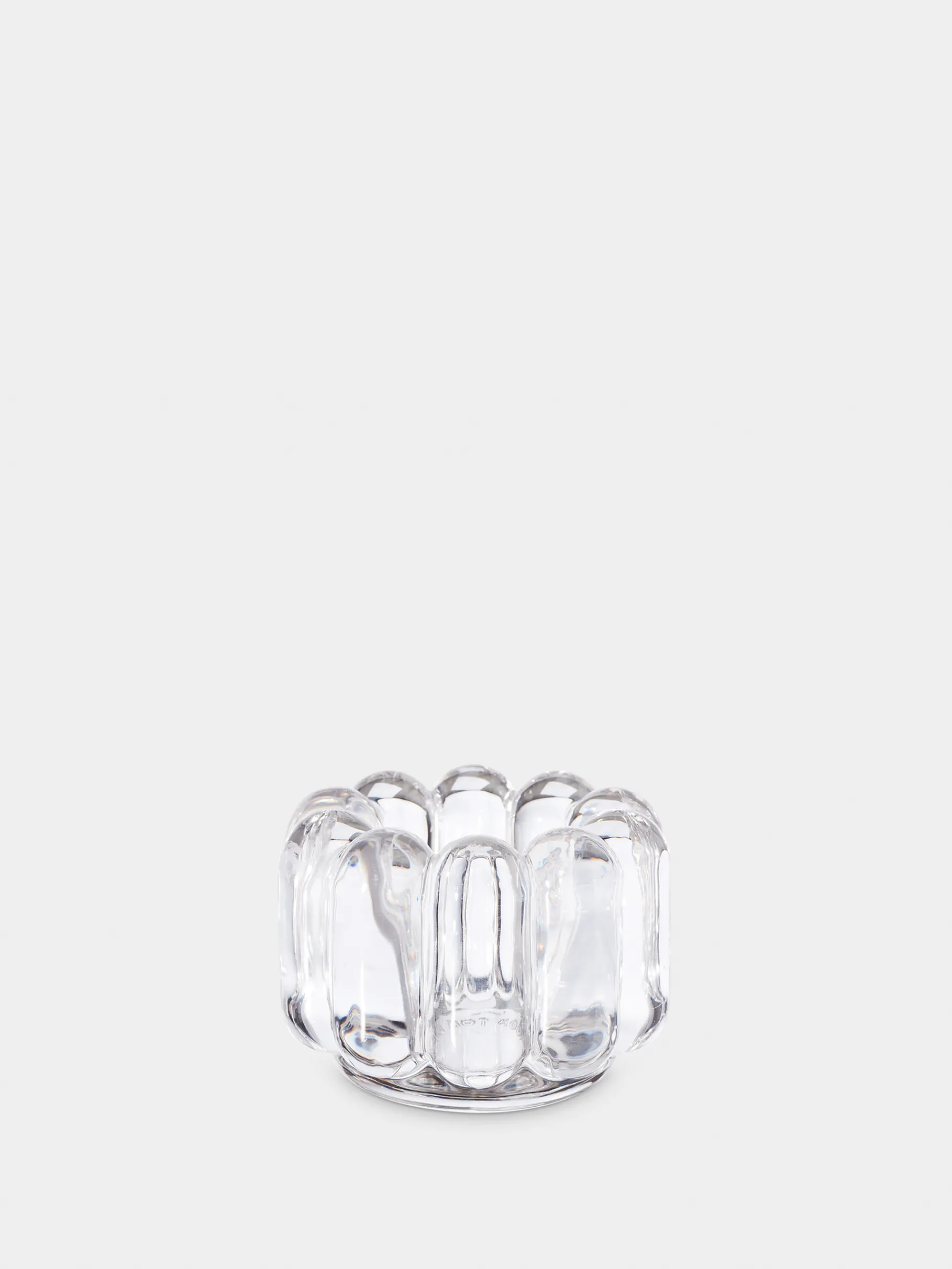 Press Vertical Tealight Holder