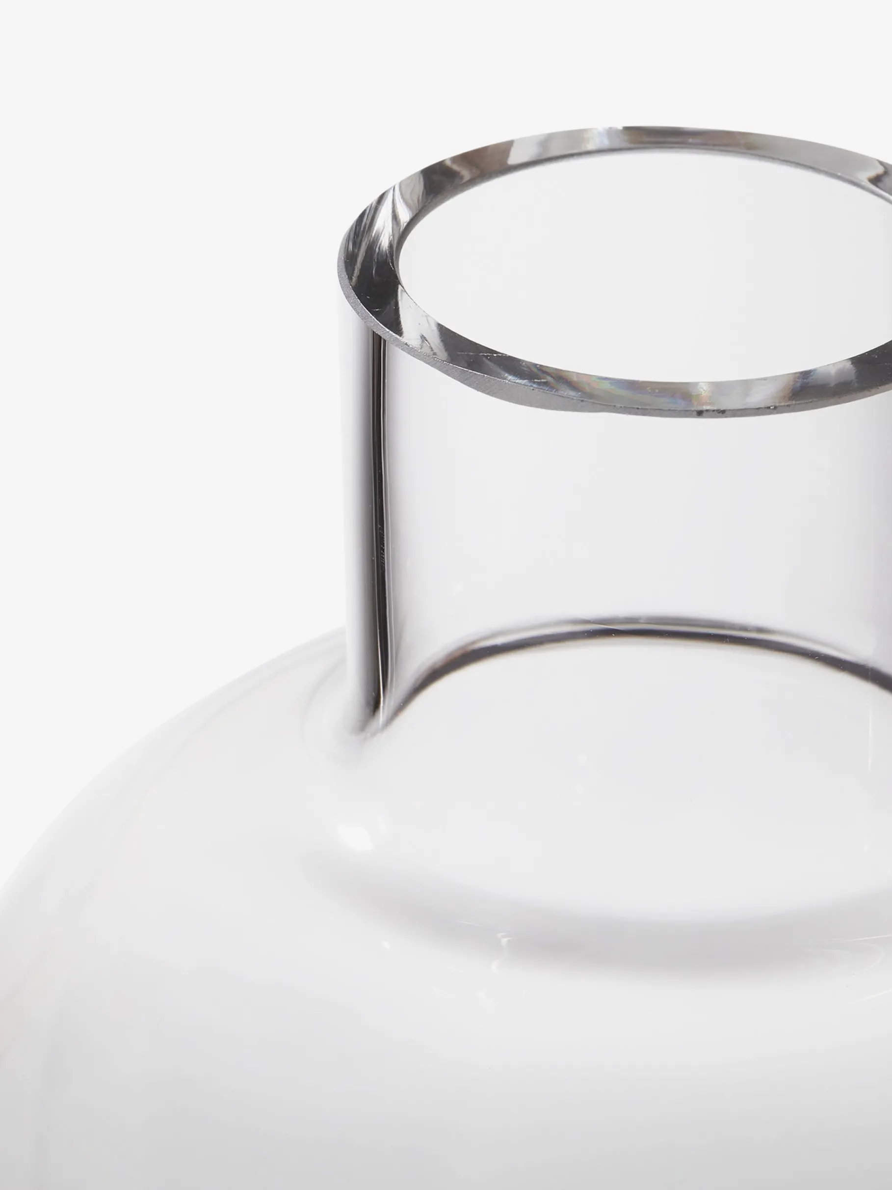 Puck Decanter